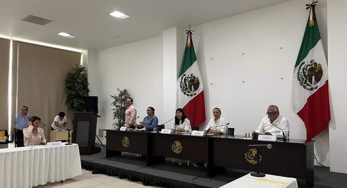 #ActividadLegislativa 🛎️ | Comisión de Salud y Seguridad Social. 

Síguela a través de YouTube: Canal Legislativo Yucatán.