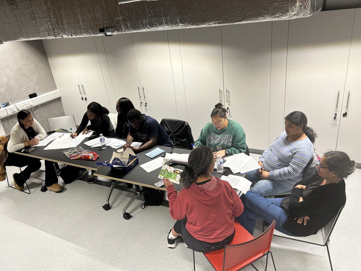 Kelly Mitchell💙 tweet media