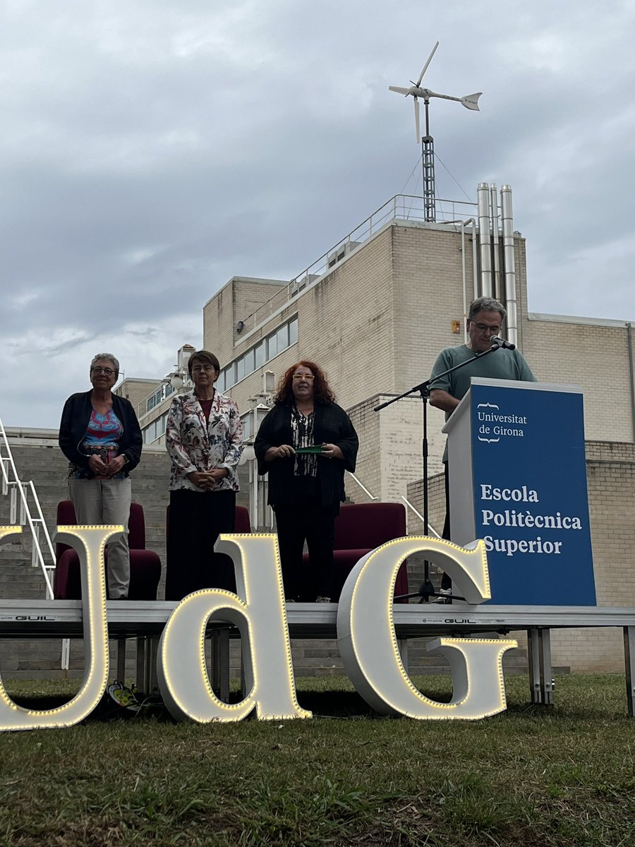 <a href="/rudi_dKas/">Rudi de Castro 🎗</a> <a href="/UdGPolitecnica/">Escola Politècnica Superior #50EPS</a> <a href="/PatronatEPS/">Patronat Politècnica</a> <a href="/PelachSerra/">M.Àngels Pèlach</a> <a href="/univgirona/">Universitat de Girona</a> <a href="/EEL_EPS/">Estades en l’Entorn Laboral (EPS - UdG)</a> <a href="/XeviCufi/">Xevi Cufi🎗</a> <a href="/MLuisaGRomeu/">M.Luisa Garcia-Romeu</a>