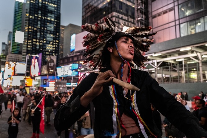 Reading The Pictures tweet media