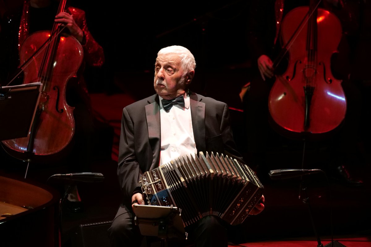 Daniel Binelli tweet media