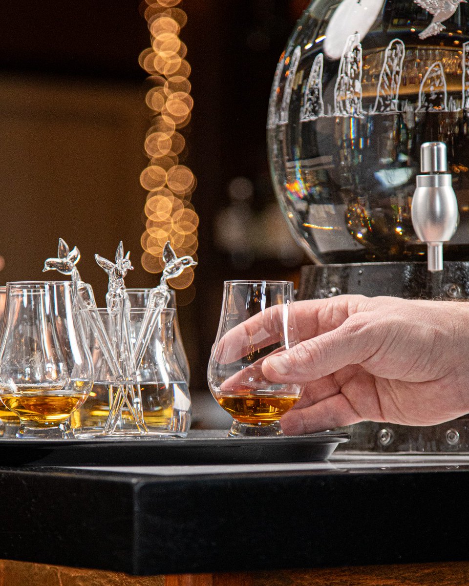 We love a Scottish Single Malt Whisky, a great blend, or a top american bourbon, or a classic rye and a rich tennesse whiskey - and the good news is they taste even better with the best water for whisky! That's Larkfire btw!

Tell us your go-to bourbon 👇

#Waterforwhisky