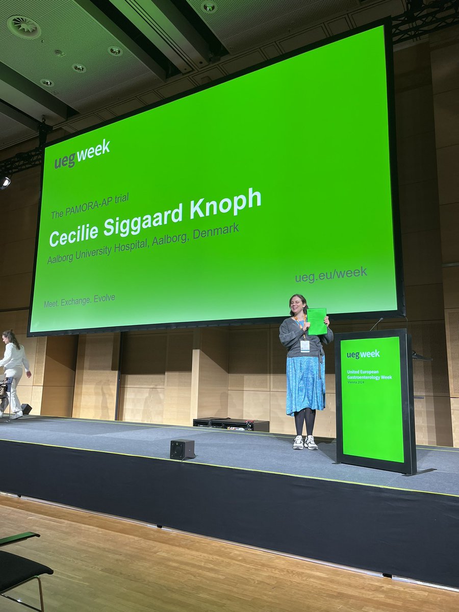 CSKnoph's tweet photo. #UEGWeek2024 highlights💚💚

Best oral abstract presentation with #PAMORA results

#CP discussions during the #PGT 

Poster sessions as chair and presenting #PAINAP data 

…and of course the #oktoberfest inspired UEG night! 

Thanks @my_ueg and Vienna. See you next year in 🇩🇪 https://t.co/1uIFhEktFC