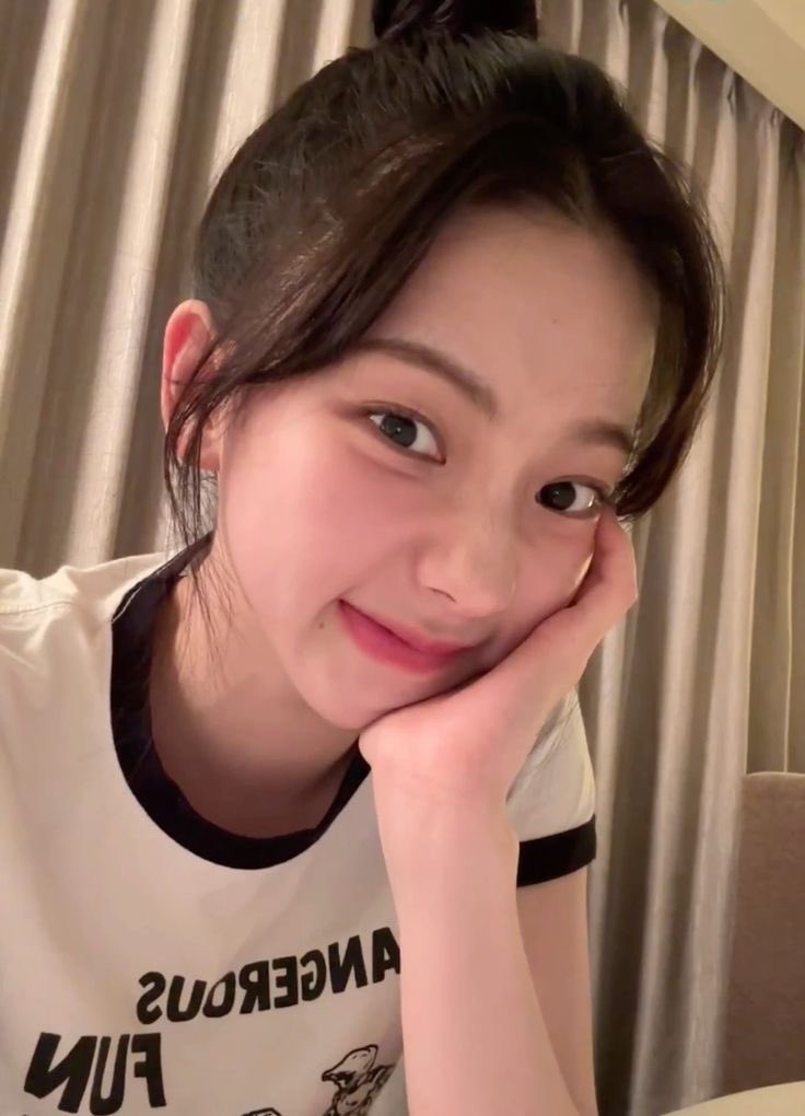 clairdelunnette's tweet image. just a little mischief behind this smile. who’s ready for some fun tonight? 😉✨