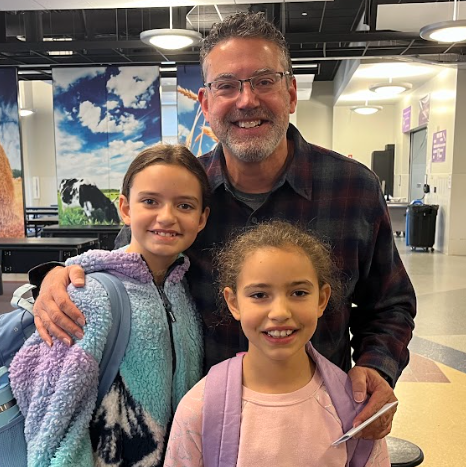 BristolFRC's tweet photo. Thank you to our new and returning West Bristol School Watch D.O.G.S. (Dads of Great Students) for joining us on Friday for the Dads and Donuts kick-off event! @westbristolK8 https://t.co/jtqy4178WO