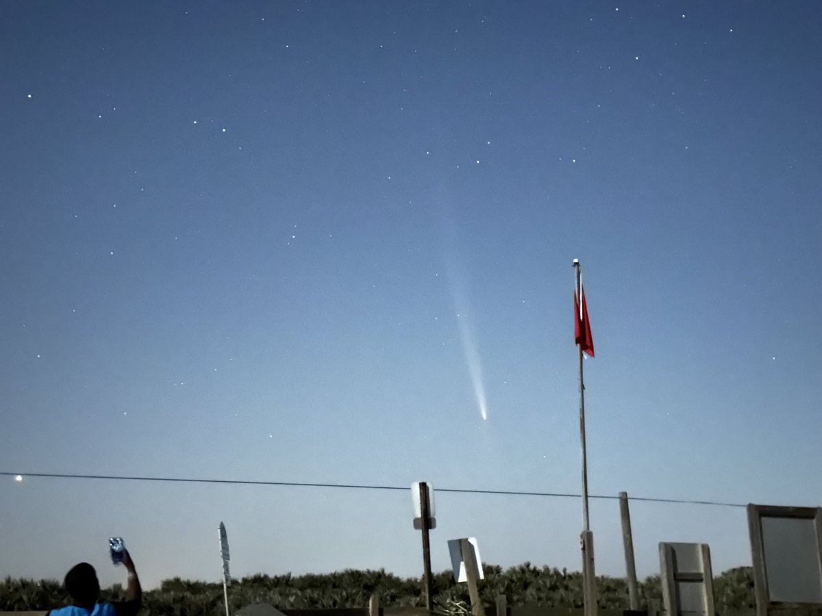 reddrumFL's tweet image. Stargazing