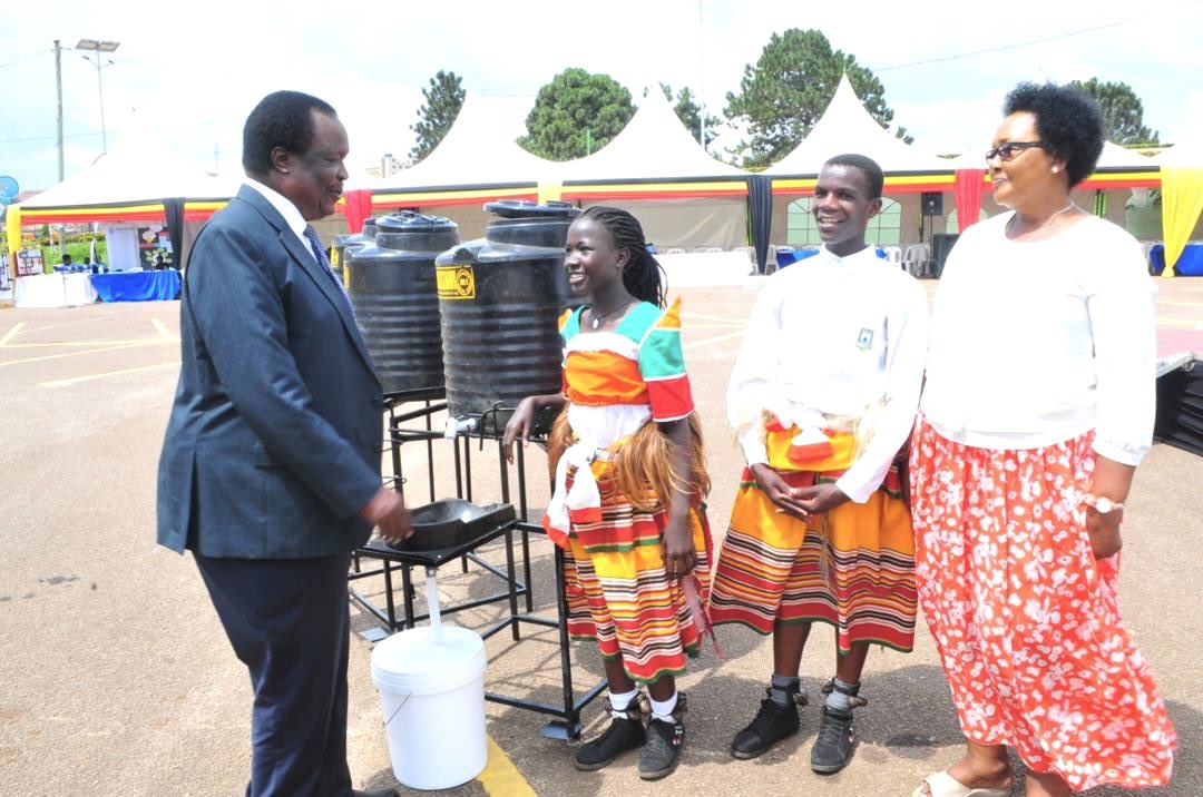 min_waterUg's tweet photo. @GovUganda The event was celebrated under the theme; “Why are clean hands important?” https://t.co/EbiPvKMkAx