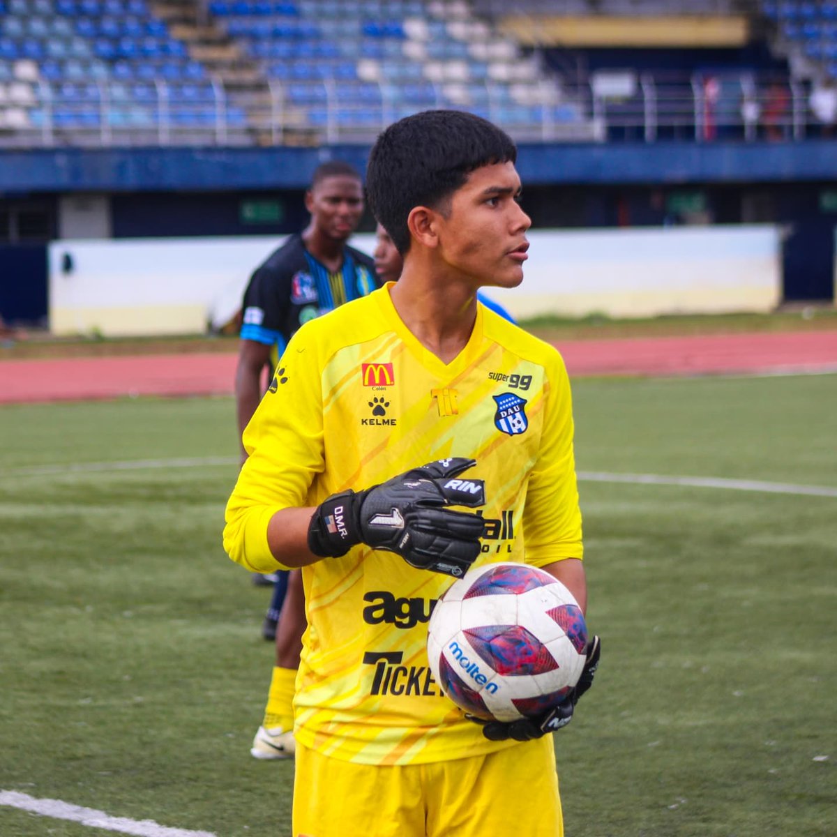 Árabe Unido de Colón tweet media