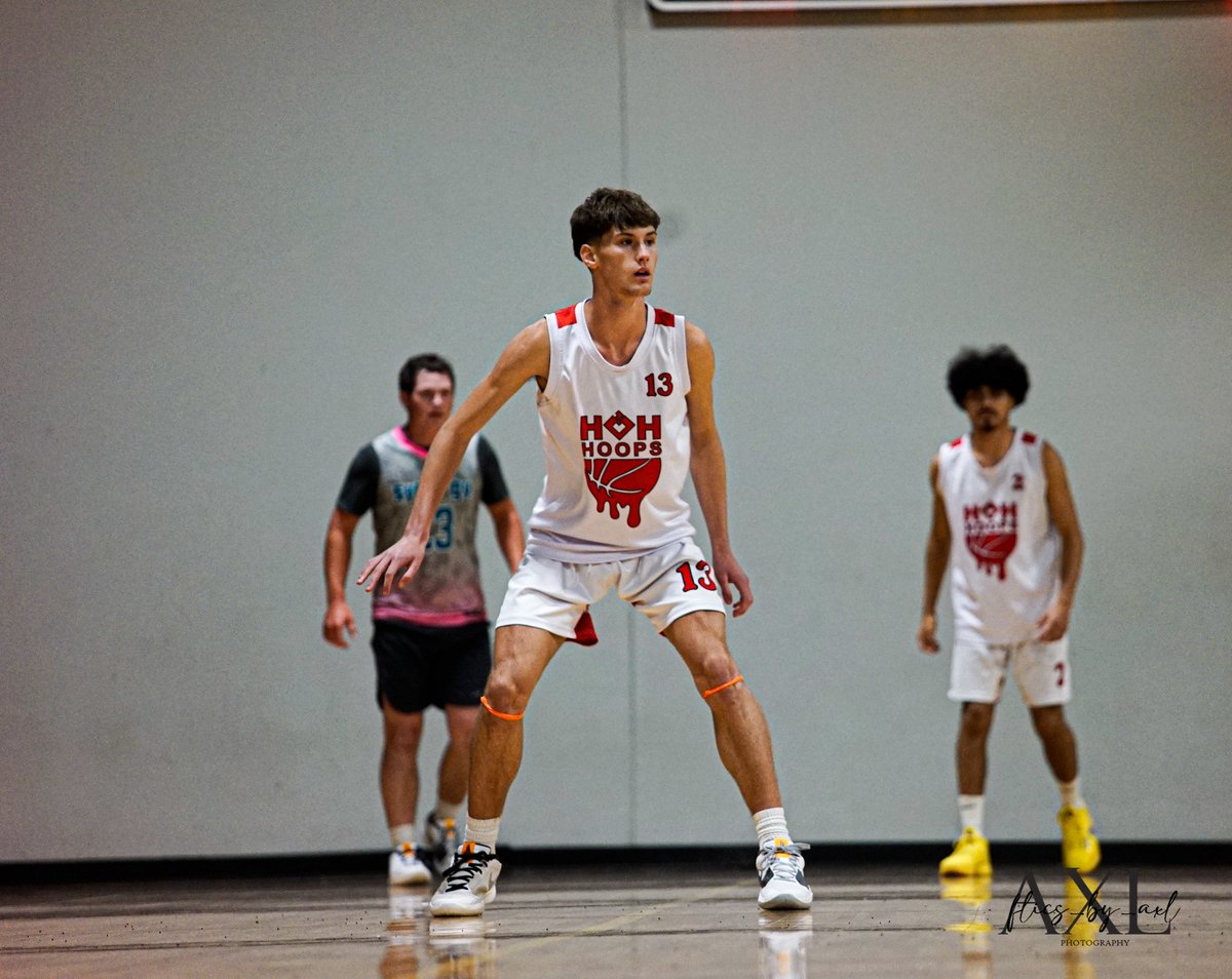 JacksonGreen031's tweet image. Blessed to receive my first offer from Southwestern College!
@mcsorley_jimmy @coachOBatSC @SCMensBall