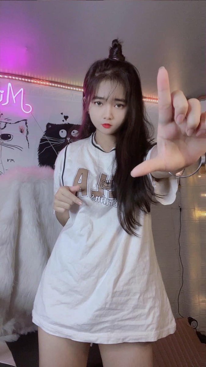 Thanks for nurturing a community of knowledge enthusiasts through exchange. The author's passion for the topic is contagious. Millard Puzinski