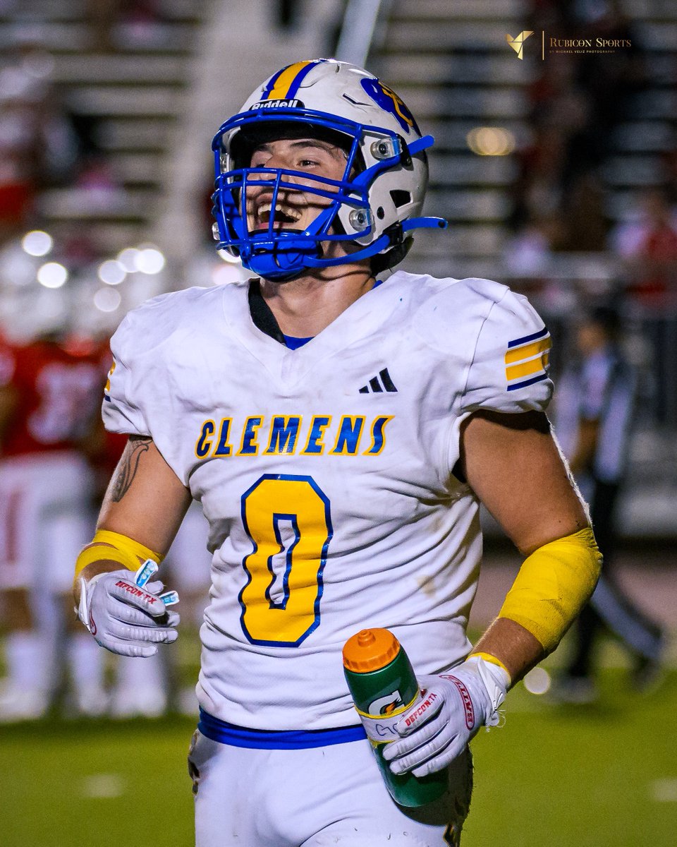 RubiconSportsMV's tweet photo. Congratulations @ocean_zuniga on making the @SA_Sports All-Star team.  A very deserving honor.  Hard work pays off!  @SamuelClemensHS @SCUCISD @ClemensBuffsFB @ClemensASBC @Coach_Lehnhoff @dctf @Coach_AHill @scbuffalostrong https://t.co/F5HJ7cL6lE