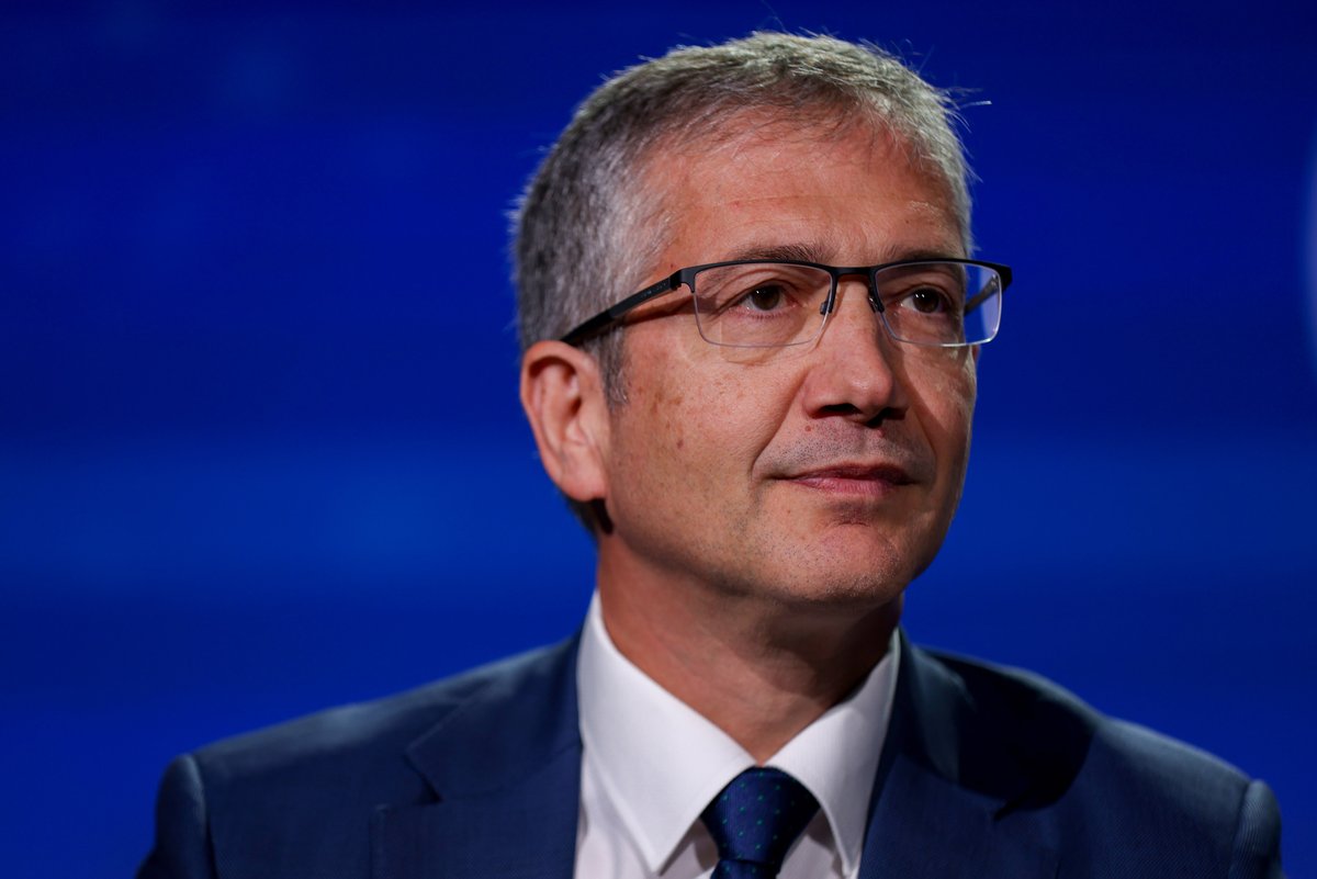 Zoe Schneeweiss tweet media