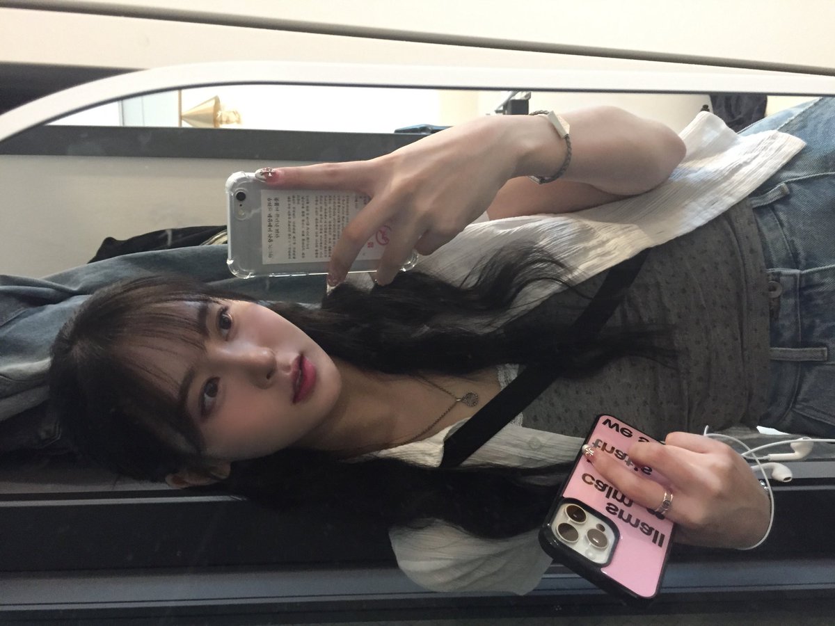 jipsoon__e_'s tweet photo. 똑똑 … 오랜만입니다 ~..~ 
#섹트 #일탈 https://t.co/a4H2gGDhe1