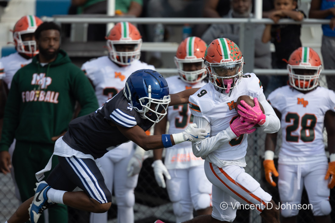 Vincent Johnson (@vincentdjohnson) on Twitter photo 🚨🏈Photo Gallery Alert🏈🚨
#MorganParkHS vs #PhillipsHS in #football 10/12 are up!
As usual, everything that didn't make the paper.
Link below⬇️
<a href="/_MP_Football/">Morgan Park Football</a> <a href="/PhillipsWildca1/">Phillips Wildcats Football</a>
visualpreservationist.com/photo-gallery-… 🚨🏈Photo Gallery Alert🏈🚨
#MorganParkHS vs #PhillipsHS in #football 10/12 are up!
As usual, everything that didn't make the paper.
Link below⬇️
<a href="/_MP_Football/">Morgan Park Football</a> <a href="/PhillipsWildca1/">Phillips Wildcats Football</a>
visualpreservationist.com/photo-gallery-…