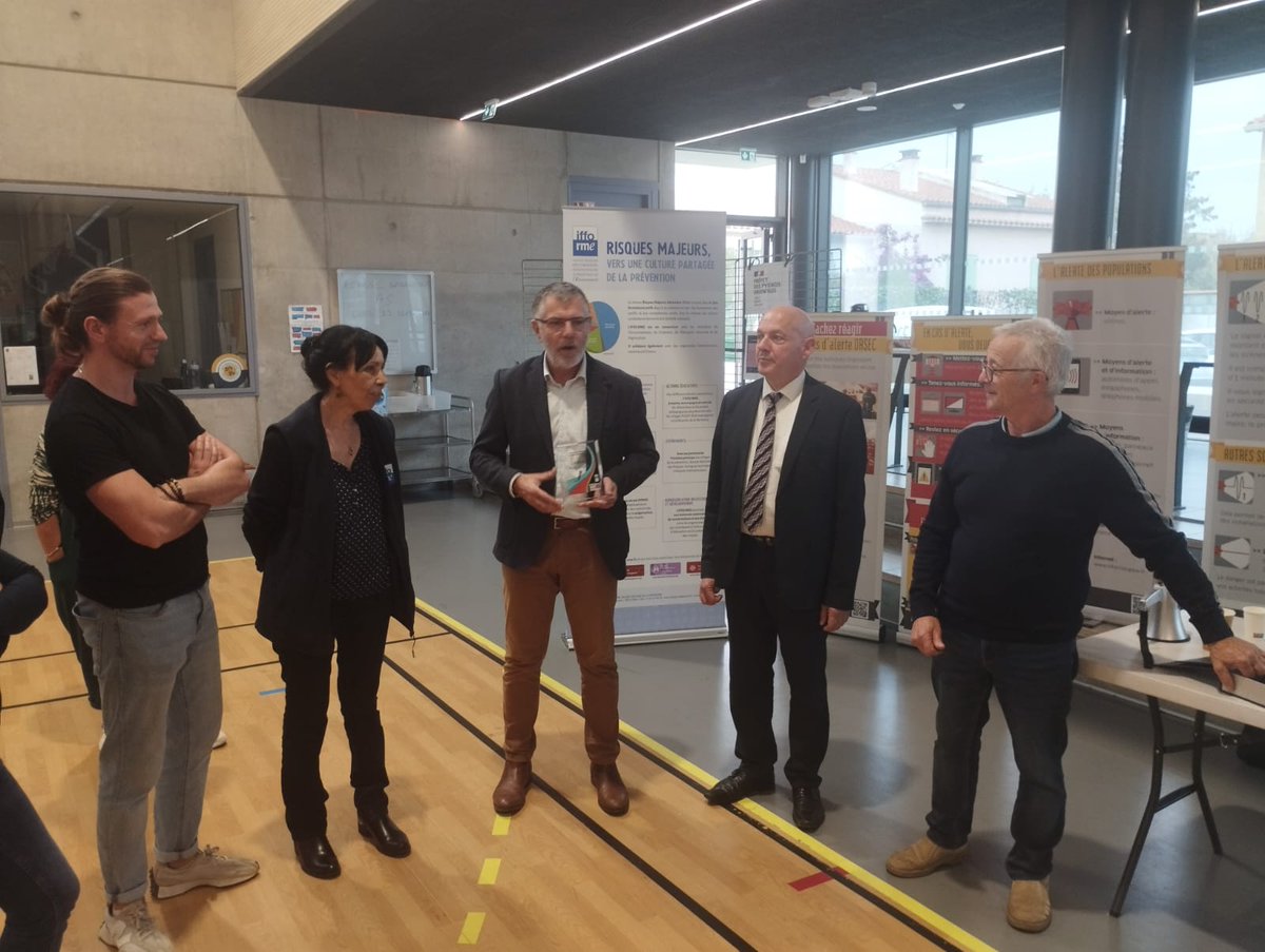 #journeesdelaresilience Ateliers de Sensibilisation aux Risques Majeurs au Collège La Garrigole

Le collège La Garrigole de Perpignan a accueilli une journée d’ateliers de sensibilisation aux risques majeurs, mobilisant élèves et encadrants autour de thématiques essentielles.