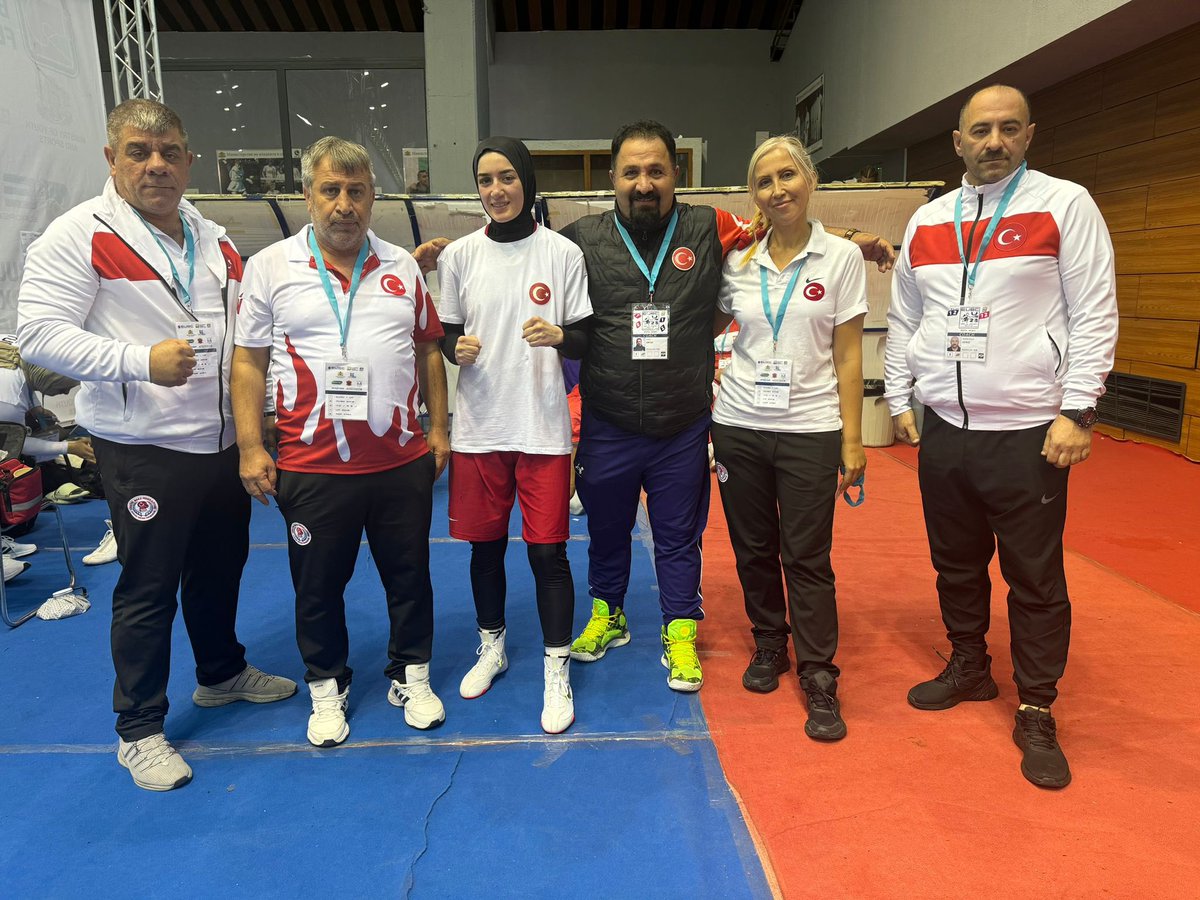 🇹🇷🧿Tebrikler Esmanur

Esmanur Lök, rakibini mağlup ederek madalyayı garantiledi ve adını yarı finale yazdırdı.