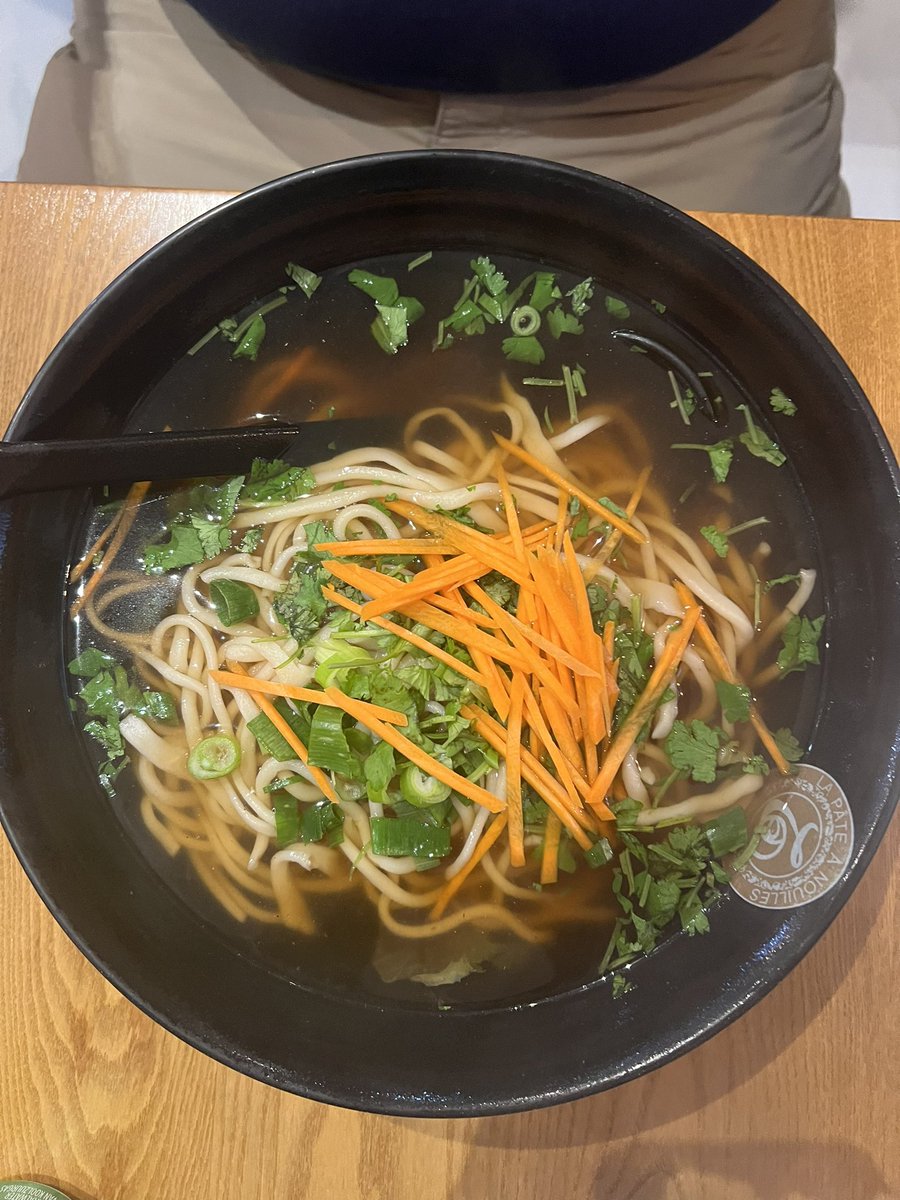 gerigeans's tweet photo. Delectable vegetables noodle soup #GoVegan #Vegan  #veganfood #plantbasedbased #plantbased #plantbasefood https://t.co/ijRD59mZzh