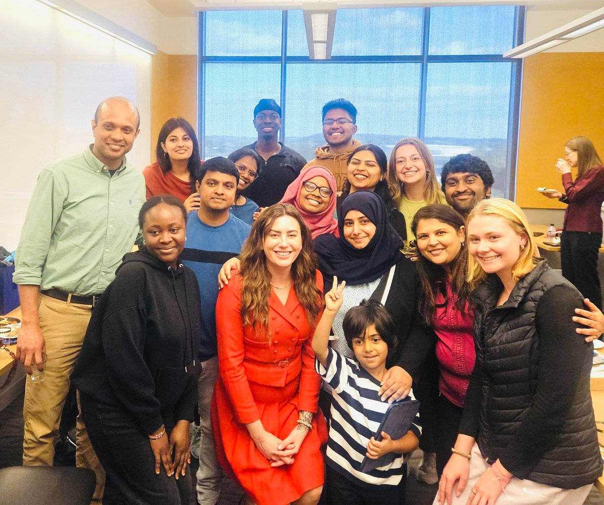 Achuth Padmanabhan (@achuthz) on Twitter photo Congratulations Dr. <a href="/Kathrynwardrup/">Kat Wardrup</a> on a well-deserved PhD ! Super proud of everything you have accomplished ! #1stPhDStudent #superproudmentor
Thanks to her PhD committee <a href="/ronny_drapkin/">Ronny Drapkin ๐</a>, <a href="/GreenLab_UMBC/">Erin Green</a>, Chuck Bieberich & Michelle Starz-Gaiano for advice and help ! <a href="/UMBCBiology/">UMBC Biology</a> Congratulations Dr. <a href="/Kathrynwardrup/">Kat Wardrup</a> on a well-deserved PhD ! Super proud of everything you have accomplished ! #1stPhDStudent #superproudmentor
Thanks to her PhD committee <a href="/ronny_drapkin/">Ronny Drapkin ๐</a>, <a href="/GreenLab_UMBC/">Erin Green</a>, Chuck Bieberich & Michelle Starz-Gaiano for advice and help ! <a href="/UMBCBiology/">UMBC Biology</a>