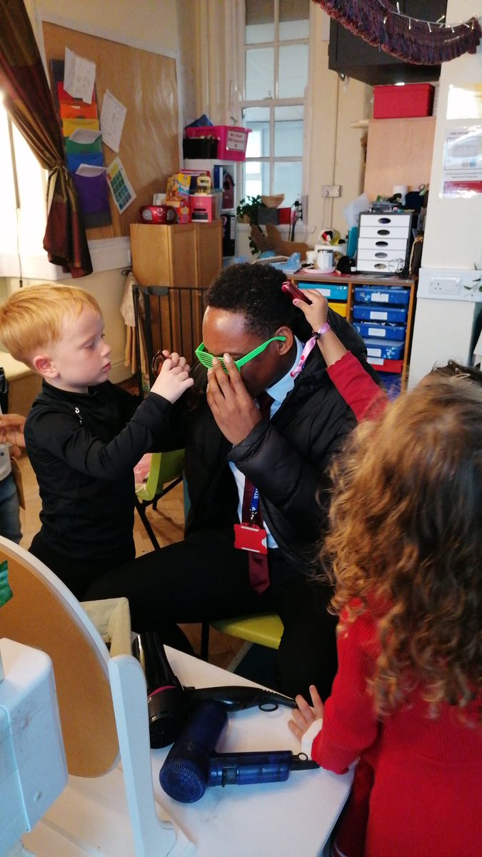 Rhws Primary School tweet media