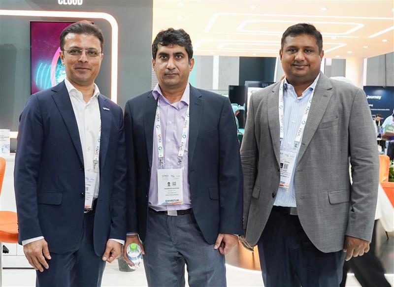 systemsltdmea's tweet photo. Stay tuned for more highlights as we continue to shape the future of language technology.
Swing by Booth H9-A30 at the Dubai World Trade Center this week—we're pumped to meet you! 🎉🔮
#SystemsLimitedMEA #GITEX2024 #Day1 #FuturePartnership https://t.co/mAXMDN2Ryb