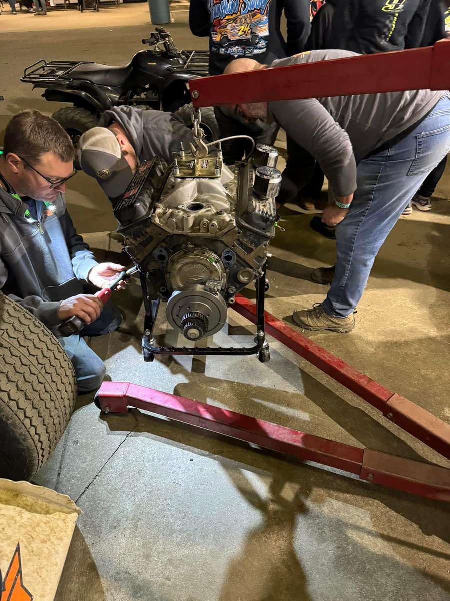 Bridgeport held a 10K to win crate race saturday. They pulled each motor from the podium finishers and tore them down completely on the spot. The winner was legal, P2 refused tech and was DQ’d and P3 was legal. They boxed each motor up and sent them off for rebuild. Bravo 👏🏼