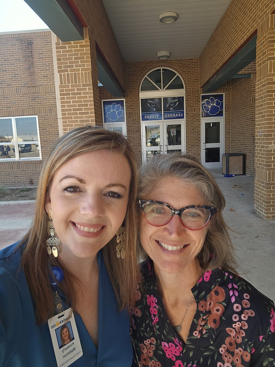 Proud to highlight the coherence in instruction in #1LISD! Student discourse, intentionality in connection and co-teach models are ways our campuses engage students in learning. Thank you for visiting, Dr. Woulfin! <a href="/LarkspurES/">Larkspur Elementary</a> <a href="/LeanderTigers/">Leander MS</a> <a href="/sarahlouwou/">Sarah Woulfin</a>