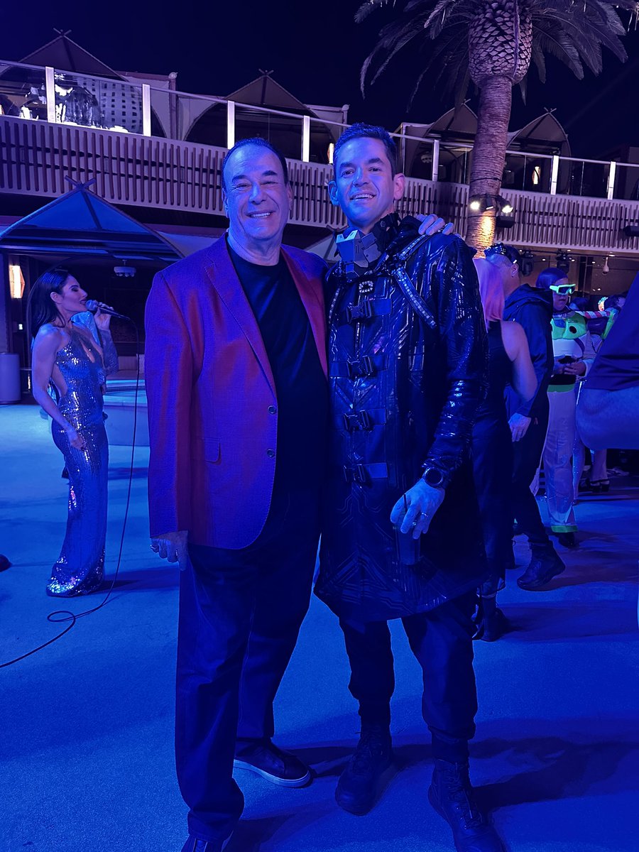 jontaffer's tweet image. Always great to see my buddy @rookisaacman! What an incredible night at the Polaris Dawn Splashdown party. 
.
.
@PolarisProgram @SpaceX #PolarisProgram #SpaceX