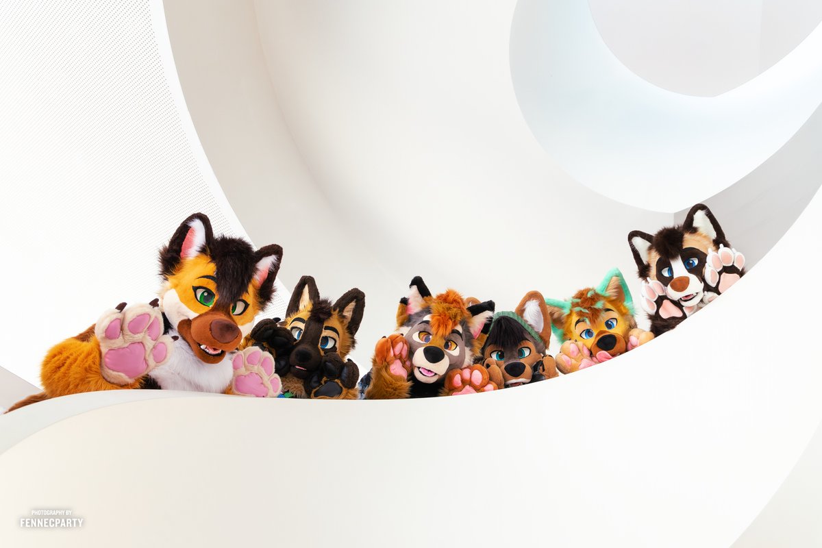 CritterWorkshop's tweet image. Hi I'm Sambers and I run Critter Workshop fulltime. 💙
🖥 Website: critterworkshop.com
✉️Telegram channel: t.me/CritterWorksho…
☕️Kofi/tip jar: ko-fi.com/critterworkshop
🔵☁️: bsky.app/profile/critte…
🟣 Instagram: instagram.com/critterworkshop
🔵 Facebook:…