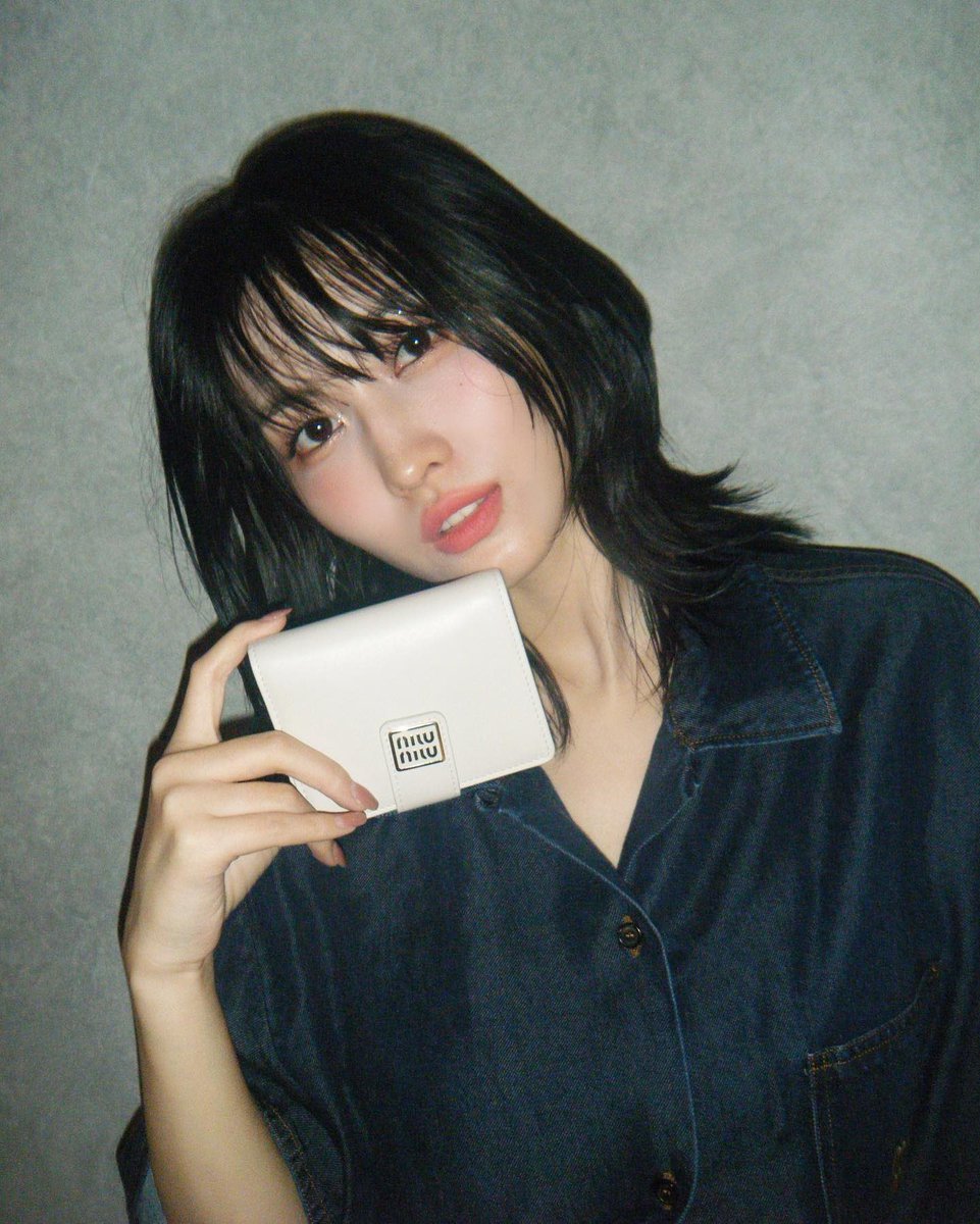 bouquetzip's tweet photo. ⠀
⠀⠀⠀⠀   ⠀            b𝕠u𝚚uet ୨୧ u𝕡da𝚝e !
 ⠀⠀⠀⠀                    👜 ࿐ #𝚖iu_𝚖iu 
                         𝐌ęlly ₊ ˚ ⊹ 𓊆 𝙹apan 大使 𓊇
 ⠀⠀⠀⠀ https://t.co/3oQMW2Y6rl