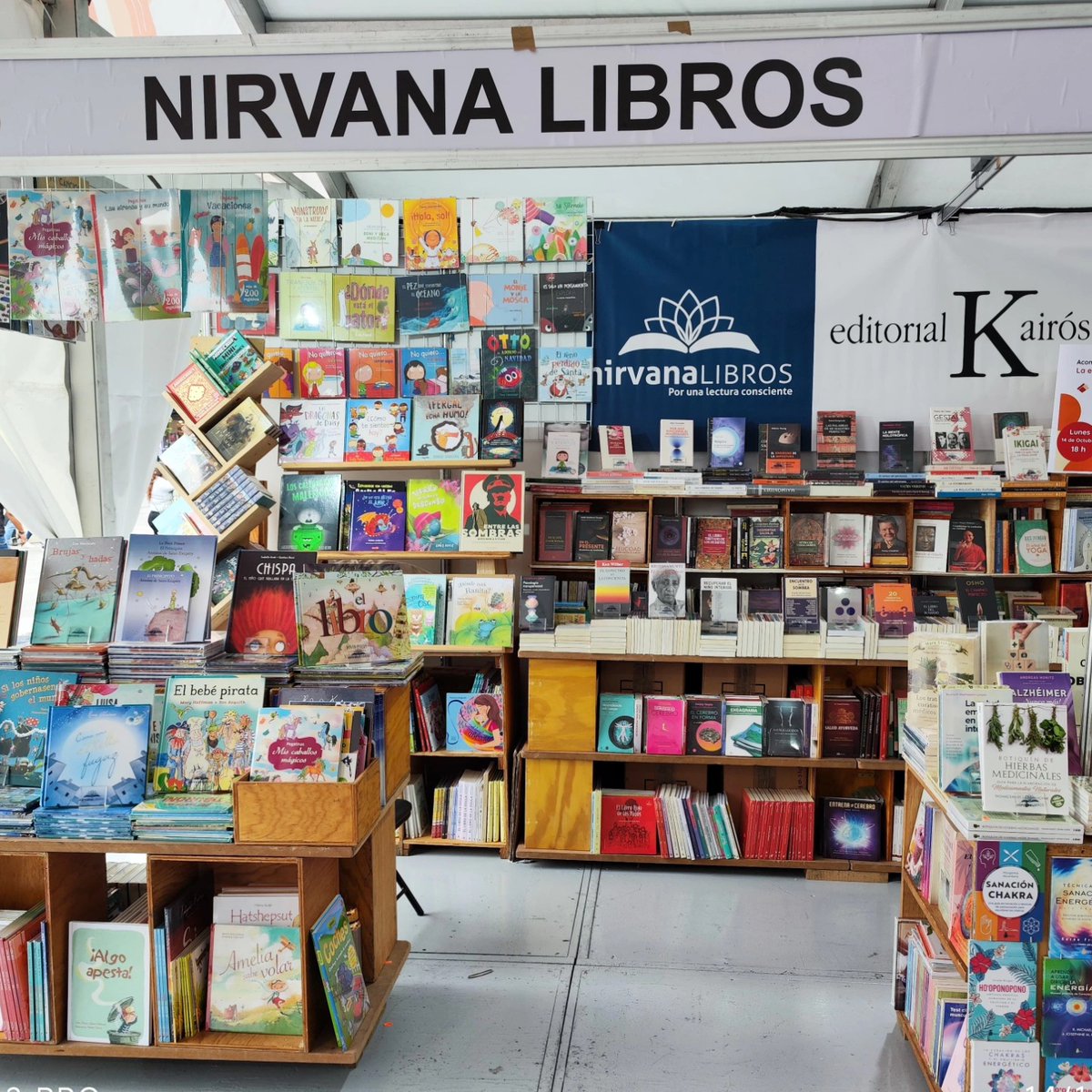 NirvanaLibros's tweet photo. 📖📣¡Nos vemos en el Zócalo! 🌟 Visítanos en el stand 228 de Nirvana Libros en la Feria Internacional del Libro. ¡Tenemos algo para todos! Desde cuentos infantiles hasta ensayos y novelas fascinantes. 📚✨ ¡No te lo pierdas! https://t.co/zGsa33pW8B