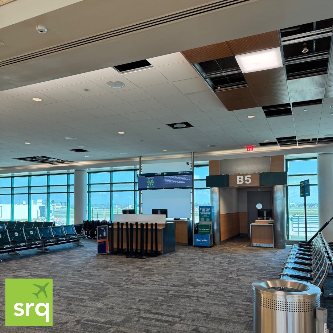 SRQ Airport tweet media