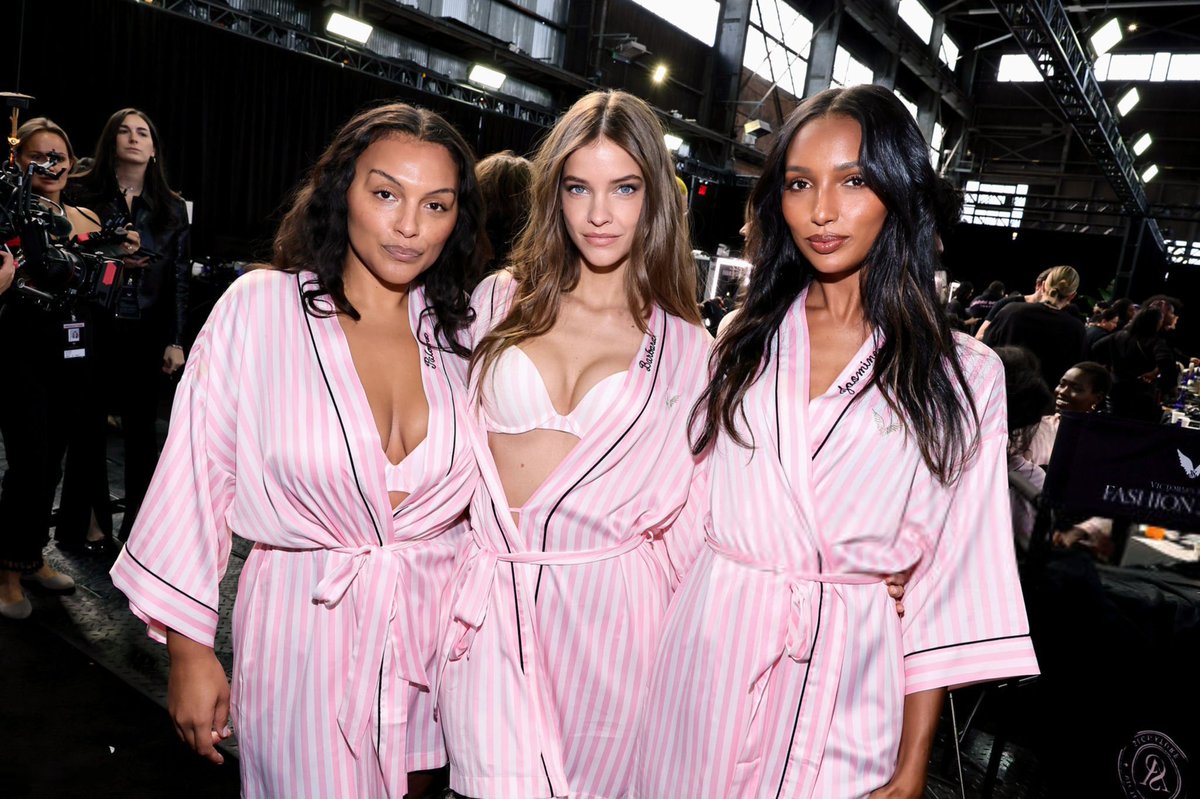 WE ARE SO BACK #vsfs24