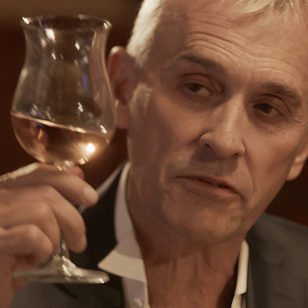 PaperEmpire_TV's tweet photo. A toast, we have met the enemy within. 🥂

#paperempire #cryptostopshere #robertgillingsproductions #robertknepper https://t.co/M6rCz6zEhw