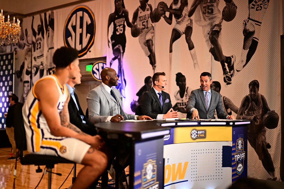 LSU Basketball (@lsubasketball) on Twitter photo J-Reed and coach McMahon talking Tigers with the <a href="/SECNetwork/">SEC Network</a>
<a href="/jayreedd/">Jalen Reed</a> | <a href="/CoachMcMahon/">Matt McMahon</a> J-Reed and coach McMahon talking Tigers with the <a href="/SECNetwork/">SEC Network</a>
<a href="/jayreedd/">Jalen Reed</a> | <a href="/CoachMcMahon/">Matt McMahon</a>
