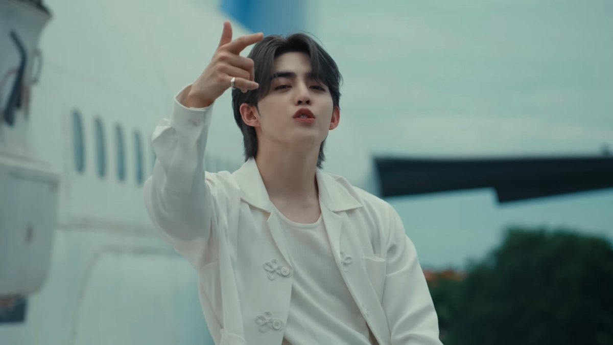GAM3BO1_COUPS's tweet photo. ㅤ 

LOVE, MONEY, FAME Music Video

#𝘾𝙤𝙪𝙥𝙨𝙐𝙥𝙙𝙖𝙩𝙚 

ㅤㅤ https://t.co/qfTJON2peq