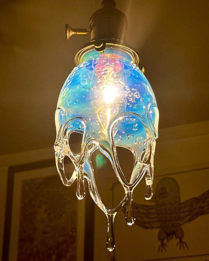 fubiz's tweet photo. Melting Lamps by Japanese Artist KumbhGlass are Insane ❤️⚡️
#lamp #japanese #watereffect #art https://t.co/JLn0KGL2VW