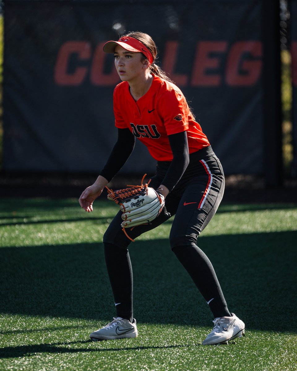 Oregon State Softball tweet media