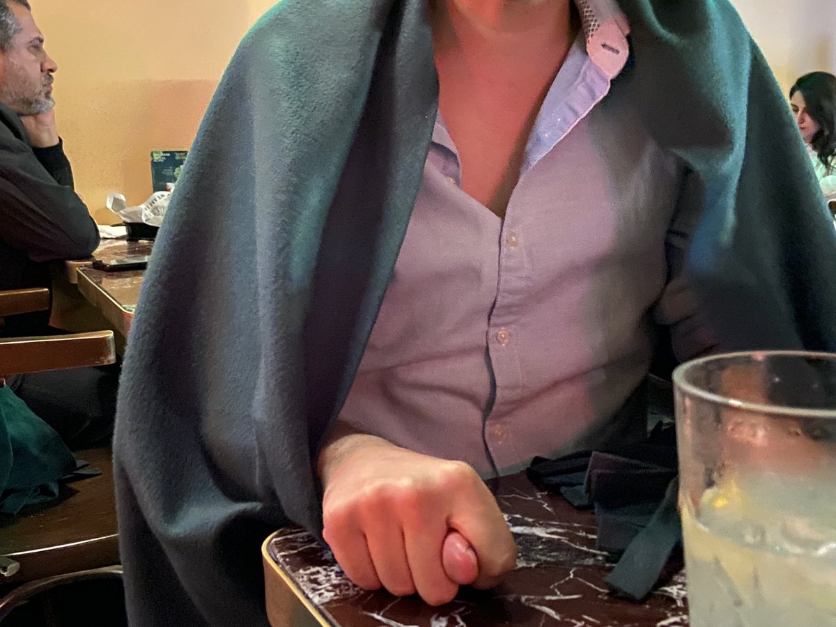 Sametin karsımda ortunmesinin verdiği min rahatsızlık