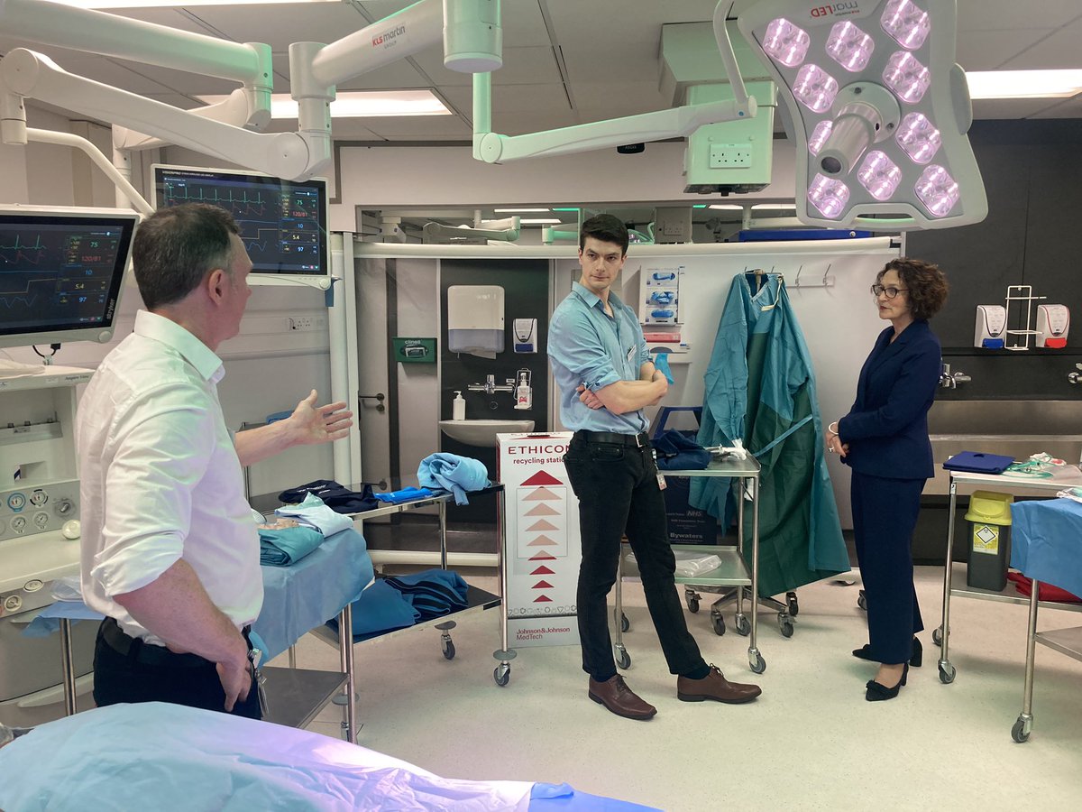 Luke O'Shea (@lukeoshea1) on Twitter photo Great to have <a href="/DHSCgovuk/">Department of Health and Social Care</a> minister Baroness Merron to see our work <a href="/uclh/">UCLH</a> on reducing use of single use plastics. Great discussion on our #NetZero strategy, what it takes to drive change & how the NHS will meet its climate ambitions. Great to hear ministers ambition on this too Great to have <a href="/DHSCgovuk/">Department of Health and Social Care</a> minister Baroness Merron to see our work <a href="/uclh/">UCLH</a> on reducing use of single use plastics. Great discussion on our #NetZero strategy, what it takes to drive change & how the NHS will meet its climate ambitions. Great to hear ministers ambition on this too