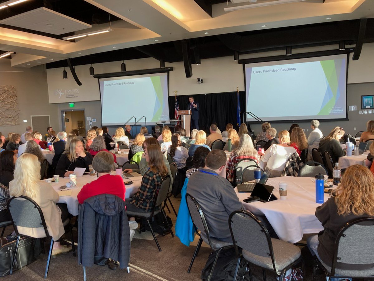 NDUnivSystem's tweet photo. North Dakota Higher Education User Group (ND HEUG) has a packed crowd for its collaborative networking meeting @Bismarck_State this week. The event showcases training, discusses challenges, solutions and a place to share ideas for efficient software applications across campuses. https://t.co/meKalF8Xw5