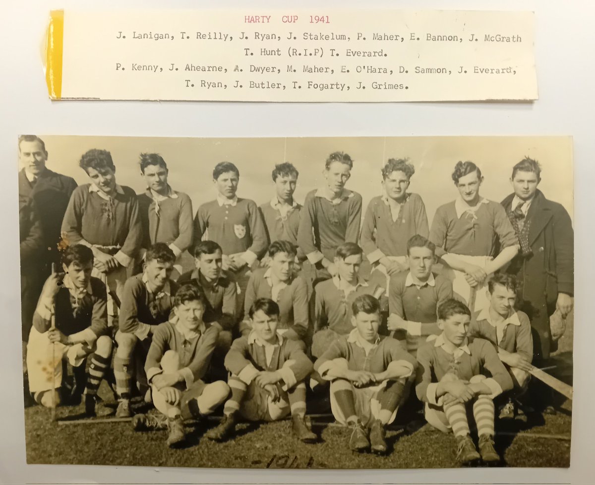 cbsthurles's tweet image. To get started we have three Harty Cup panel photos with the names from 1940, 1941, 1942 to share before our boys start their own Harty Cup journey tomorrow. Thanks so much to the Callanan family for the wonderful memories.