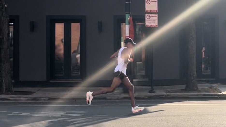 uicmstp's tweet image. 🤩 Congratulations to Brenna, Anna, and Adith on completing the 2024 Chicago Marathon!!! 🏃🏻‍♀️🥇🏆