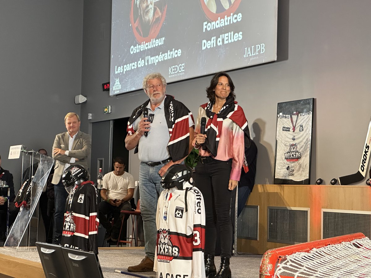 #Conférence 🎙️ | Cet après-midi, <a href="/BoxersBordeaux/">Boxers de Bordeaux</a> 🏒 organisait un événement sur notre campus de #Bordeaux avec des speakers de renom, aux parcours puissants et inspirants. 🌟 💬

Des représentants d'entreprises telles que <a href="/lidlfrance/">Lidl France</a>, <a href="/AlibabaGroup/">Alibaba Group</a>, <a href="/grohe/">GROHE</a>, <a href="/AMETRAInge/">Ametra Engineering</a>,