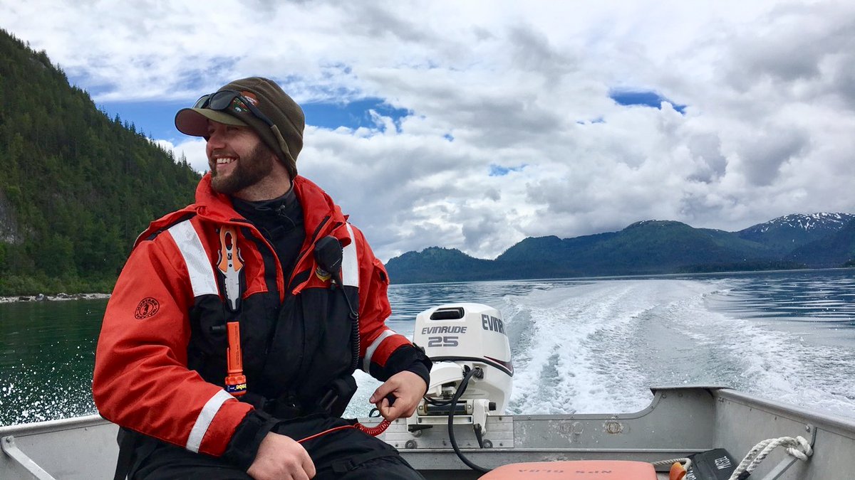 GlacierBayNPS's tweet photo. Work for Glacier Bay next summer! Park Ranger positions are now open for the summer 2025 season at Glacier Bay. Apply via our website: https://t.co/ReoD0FlOJf https://t.co/DSrT9GACe5