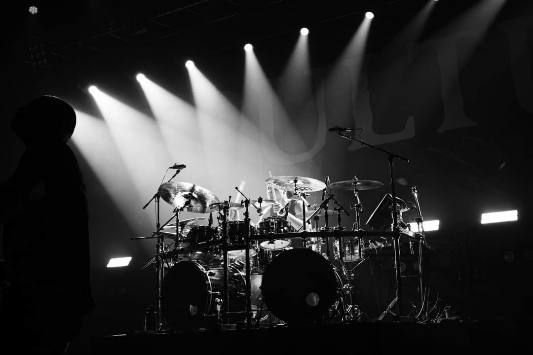 sepulturacombr's tweet photo. North American Tour = COMPLETE 🔥
21 shows, 21 nights of madness, moshpits, and wild, crazy crowds. THANK YOU to every single one of you who brought the noise and rocked with us! 🤘 We felt your energy and gave it all back! https://t.co/fjmW0B1bzx