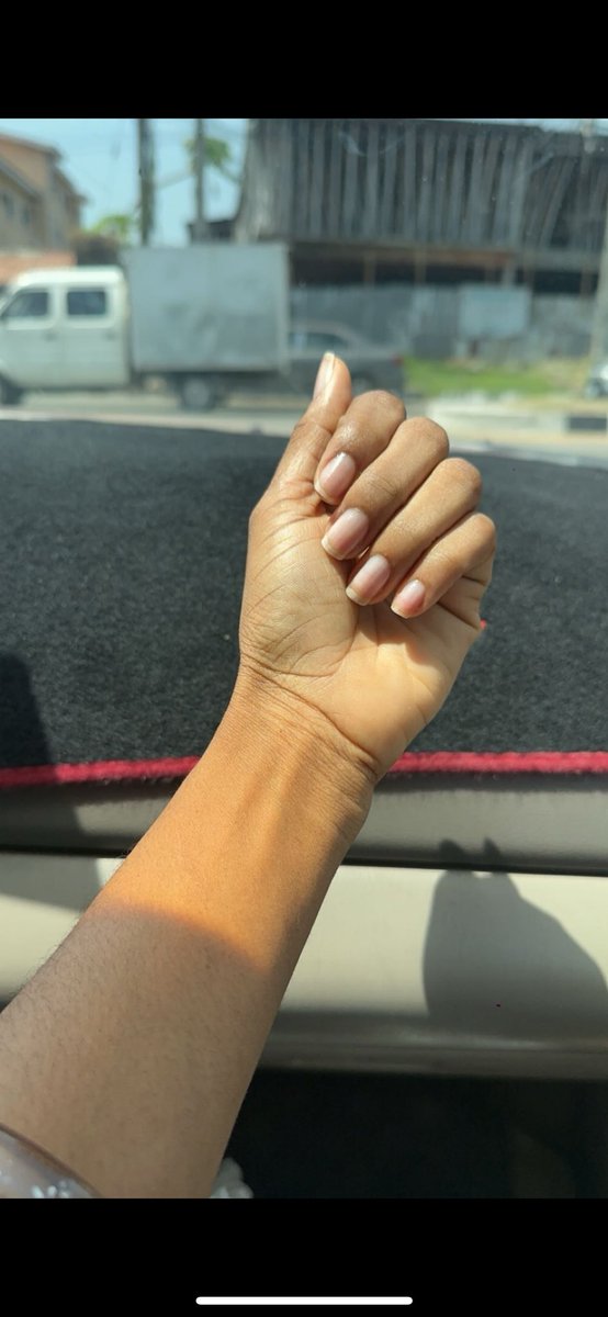 summysumms's tweet image. Let my hands tell your brand’s story.✨
#handmodel. 

Like and repost.💋