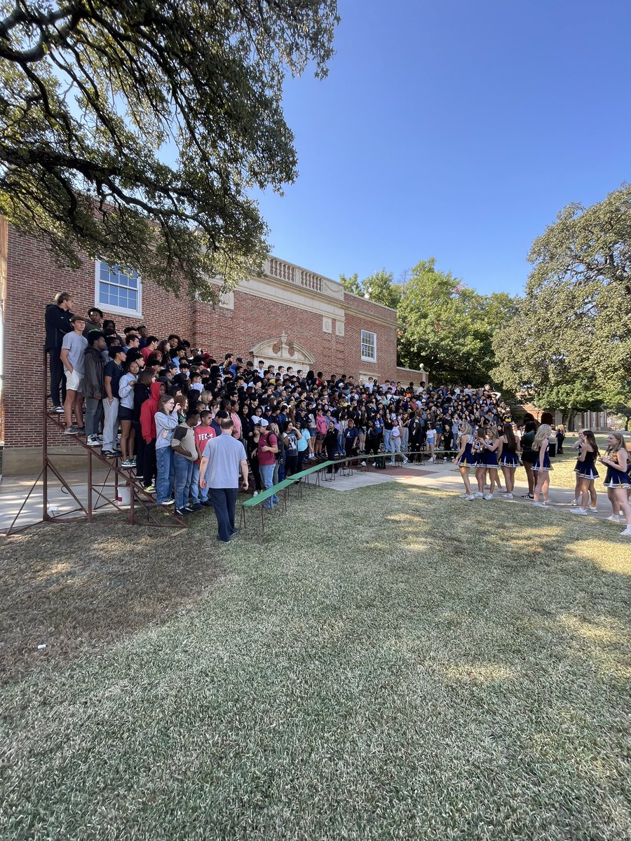 I love this part!  Class of 2025!!