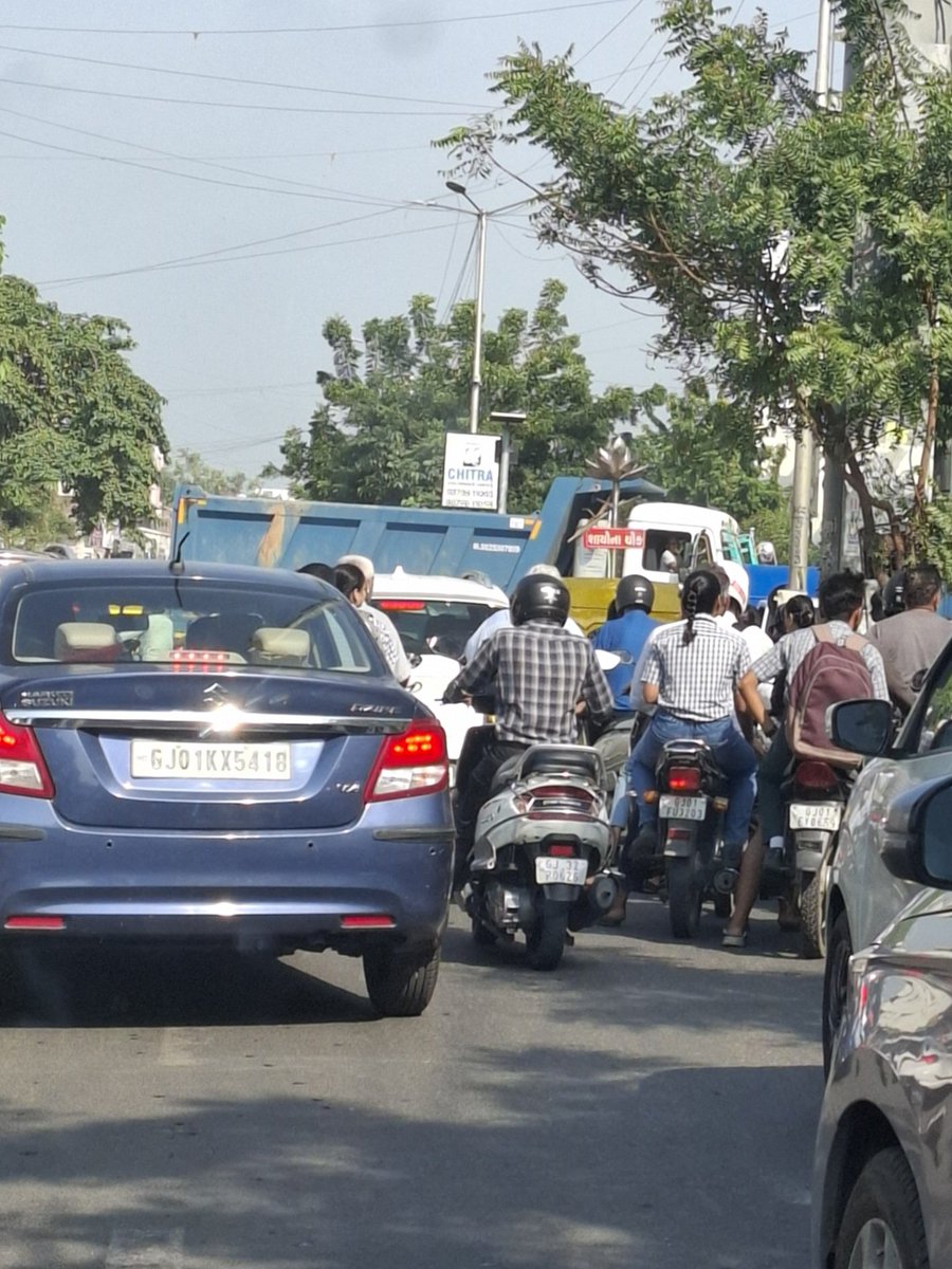 iamjaybhavsar's tweet photo. Request you to all authorities please don't allow heavy vehicles inside city area. Mostly during picked hour its causing huge traffic 
@AhmedabadPolice @CMOGuj  @sanghaviharsh @AMCAhmedabad https://t.co/lkCBKmEngy