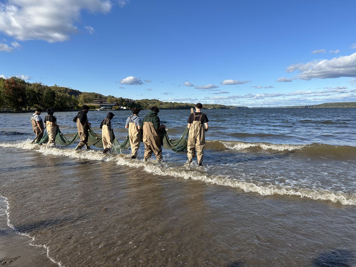 🌊 We had a blast celebrating "A Day in the Life of the Hudson &amp; Harbor" with kids from the Kingston YMCA Farm Project! 🎣 Our team helped students take water quality measurements &amp; catch river herring—a key species in the Hudson's ecosystem. 💙 #HudsonRiver #Riverkeeper