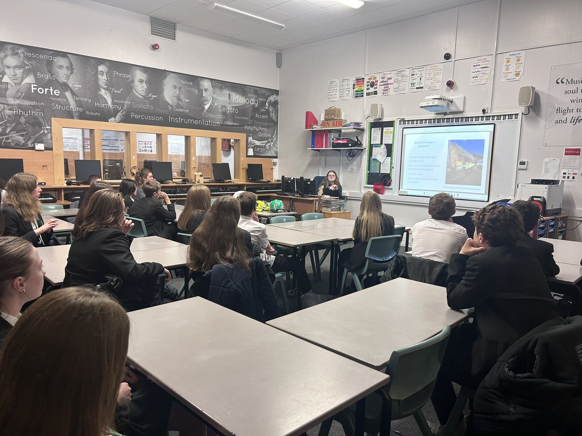 Miss B Sumpter tweet media